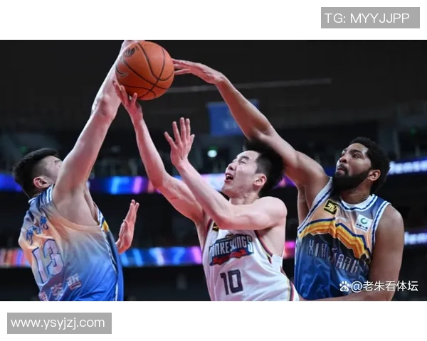 广东队与同曦队激战正酣谁能在CBA赛场上笑到最后